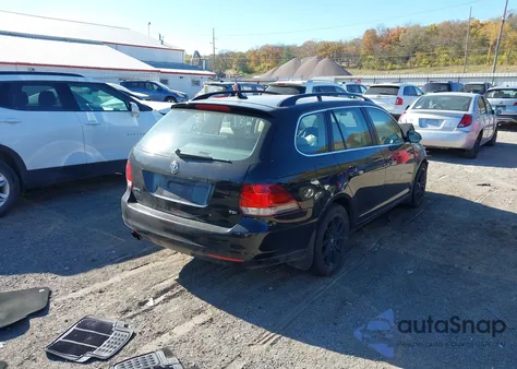 2010 Volkswagen Jetta Tdi from USA, damaged, VIN 3VWPL7AJ6AM647262